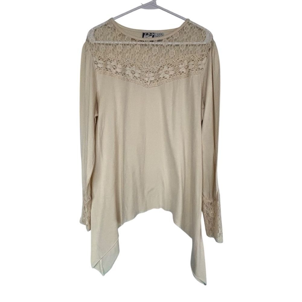 Vintage Y2K Romantic Boho Cream Lace Detail Top Handkerchief Hem Long Sleeve